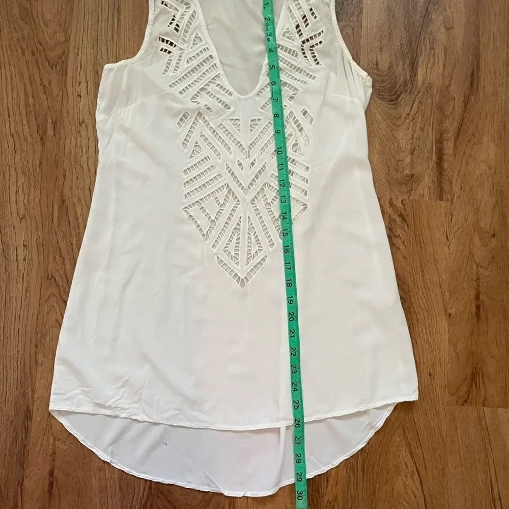 Solitaire white tank swim shirt  Sz‎ M